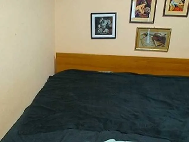 Live sex webcam photo for evarette #278268400