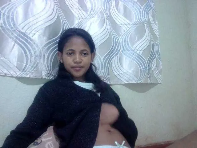 Live sex webcam photo for evasmile #274102502