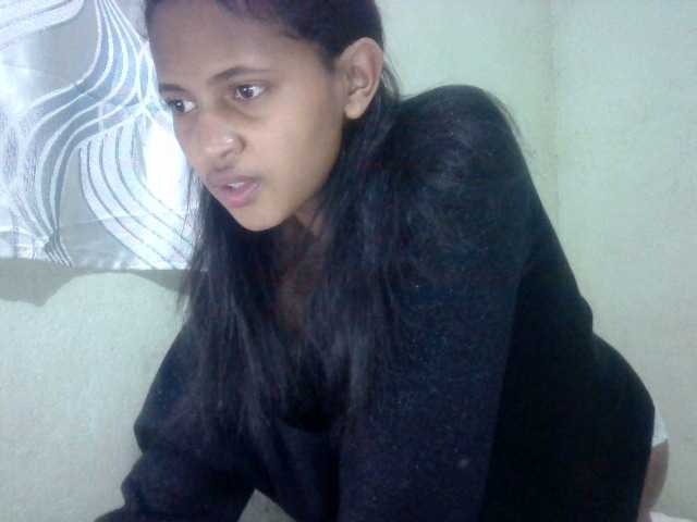 Live sex webcam photo for evasmile #274107251