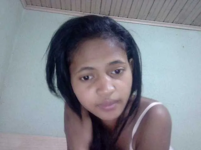 Live sex webcam photo for evasmile #274299173