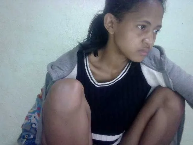 Live sex webcam photo for evasmile #274316992