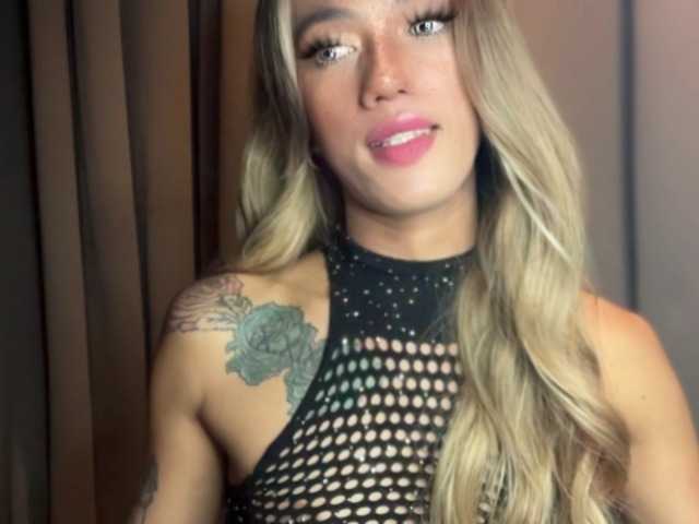 Live sex webcam photo for evegoddess19 #292039112