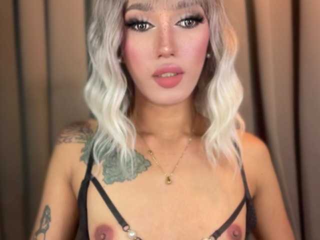 Live sex webcam photo for evegoddess19 #292150606