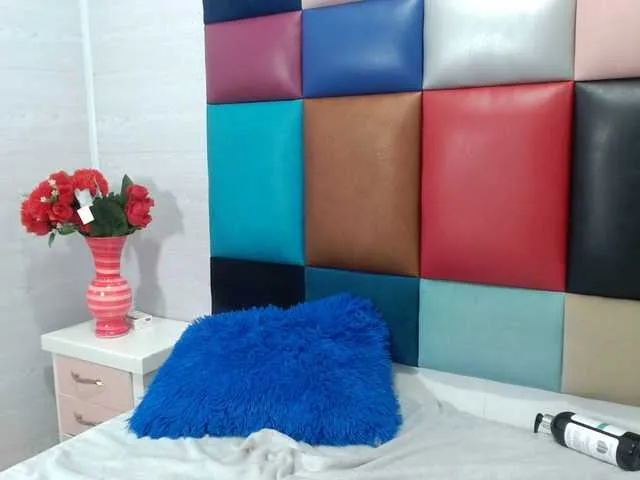Live sex webcam photo for evelingjoyy #291653491