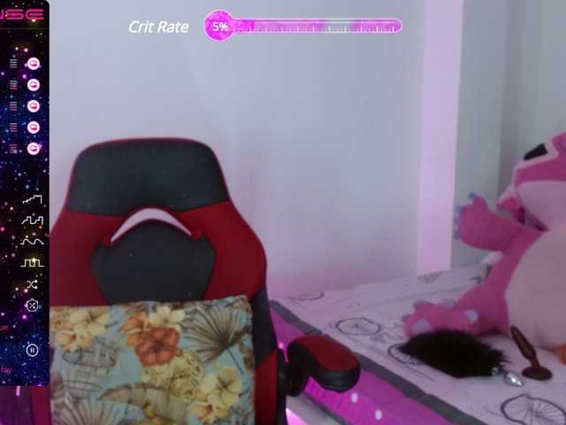 Live sex webcam photo for evelinhot #276008550