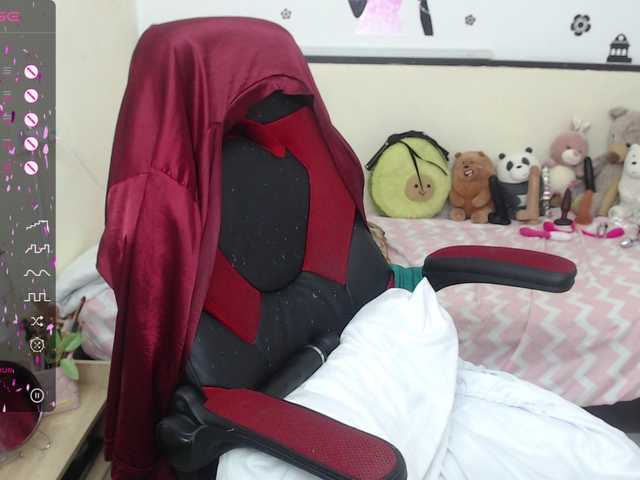 Live sex webcam photo for evelinhot #276632696