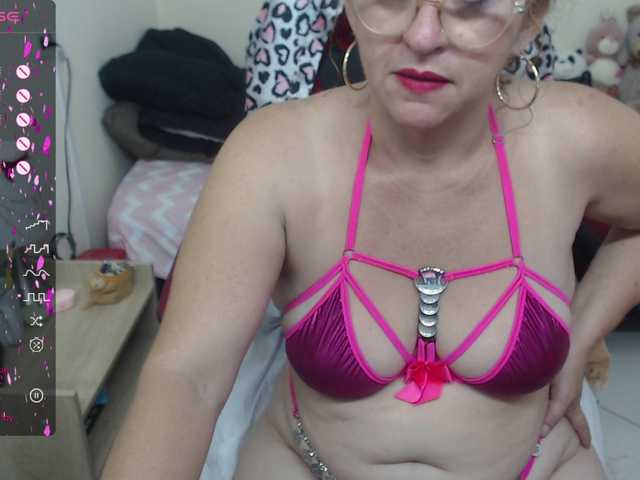 Live sex webcam photo for evelinhot #276730288