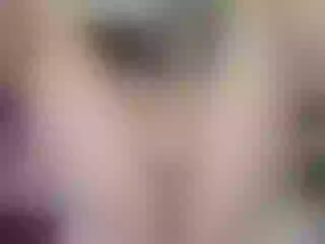 Live sex webcam photo for evelinhot #289610350