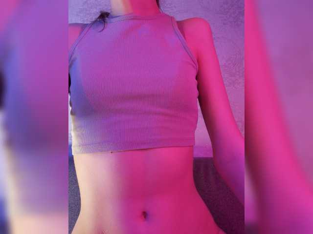 Live sex webcam photo for evelitvikh #275693545