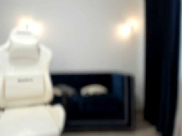 Live sex webcam photo for evellineeva1 #291692362