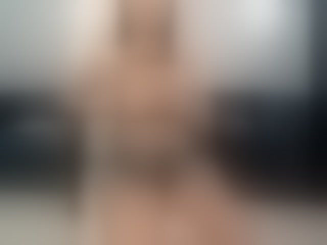 Live sex webcam photo for evellineeva1 #294100022