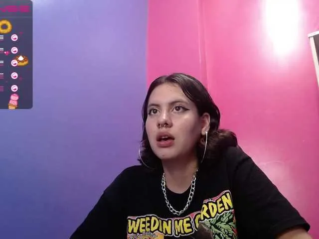 Live sex webcam photo for evelyn-mayers #273209863