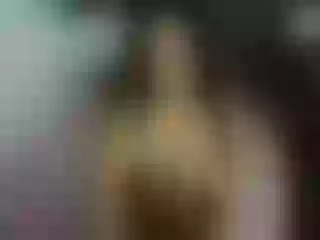 Live sex webcam photo for evelynnstar #139909437