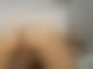 Live sex webcam photo for evelynnstar #140816627