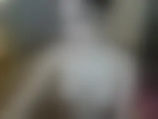 Live sex webcam photo for evelynnstar #146355534