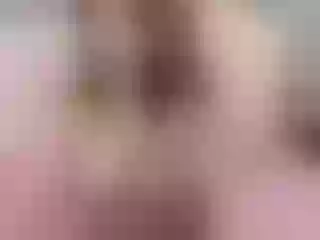 Live sex webcam photo for evelynnstar #150463571