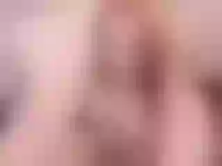 Live sex webcam photo for evelynnstar #152679174