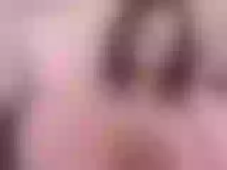 Live sex webcam photo for evelynnstar #154685597