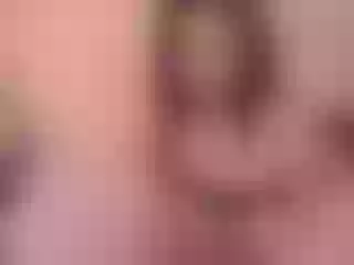 Live sex webcam photo for evelynnstar #155930531