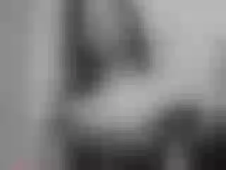 Live sex webcam photo for evelynnstar #157872794