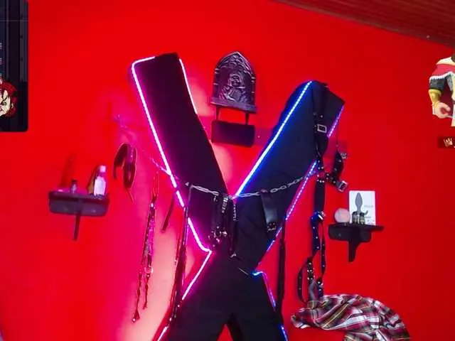 Live sex webcam photo for evil-room #276664294