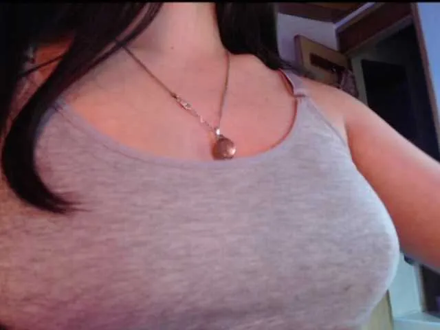 Live sex webcam photo for evolet181 #292023261