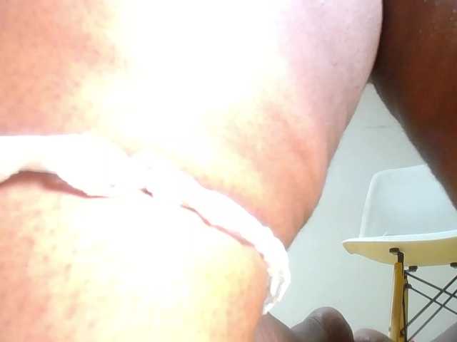 Live sex webcam photo for exotic-karmella #276281501