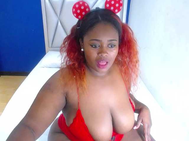 Live sex webcam photo for exotic-karmella #276828355