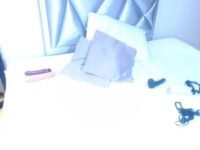 Live sex webcam photo for exotic-karmella #277198141