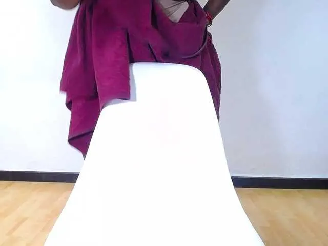 Live sex webcam photo for exotic-karmella #277835485