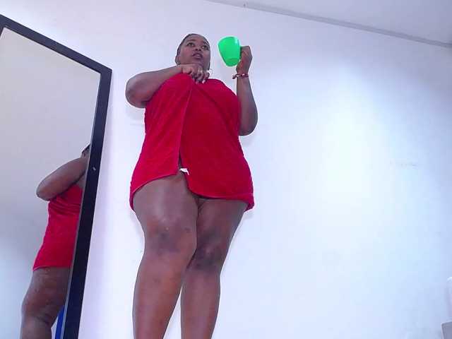 Live sex webcam photo for exotic-karmella #277840807