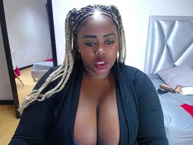 Live sex webcam photo for exotic-karmella #290899642