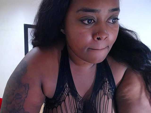 Live sex webcam photo for exotic-karmella #291463113