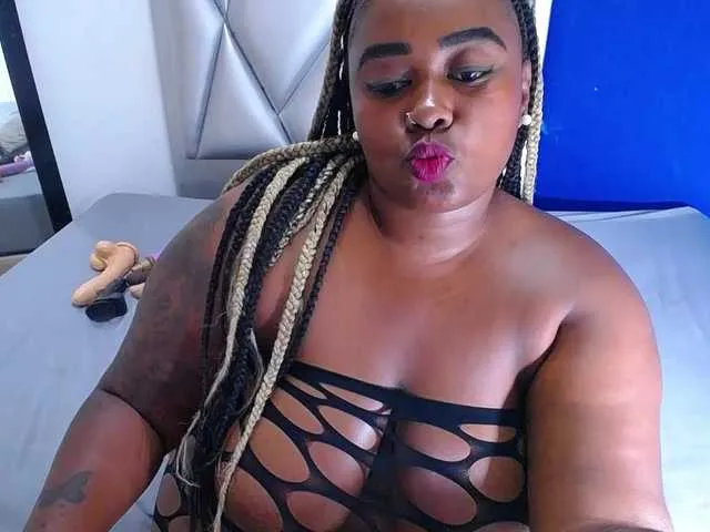 Live sex webcam photo for exotic-karmella #291785783