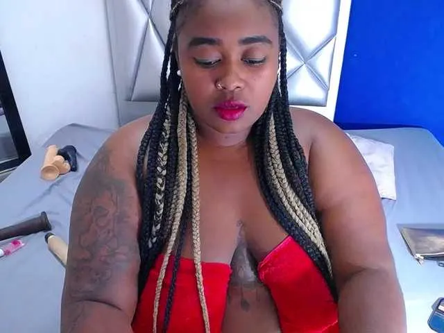 Live sex webcam photo for exotic-karmella #291929777