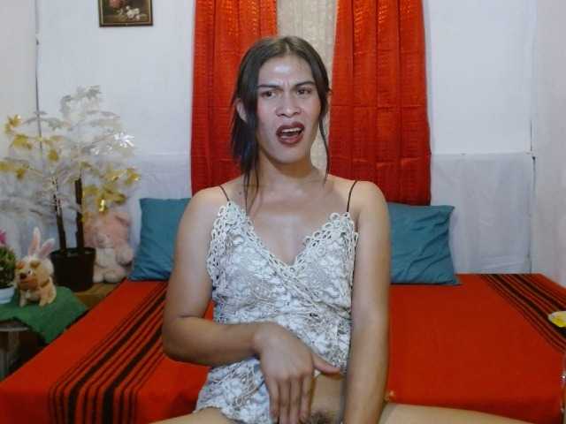 Live sex webcam photo for exoticqueenx #275597082