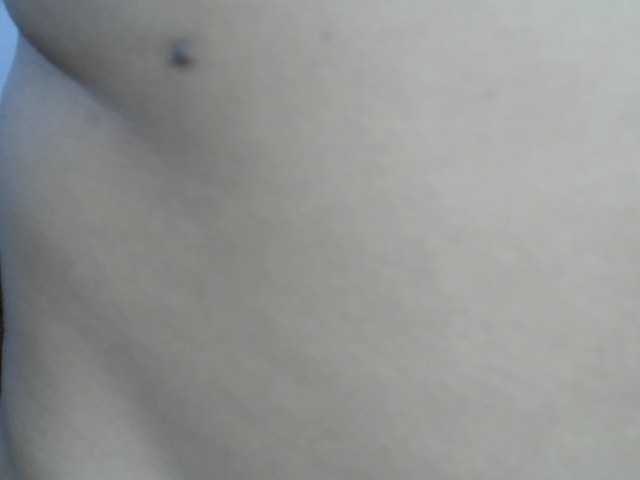 Live sex webcam photo for eyder232004 #290026636