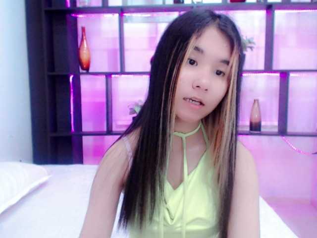 Live sex webcam photo for ezdess #273714482