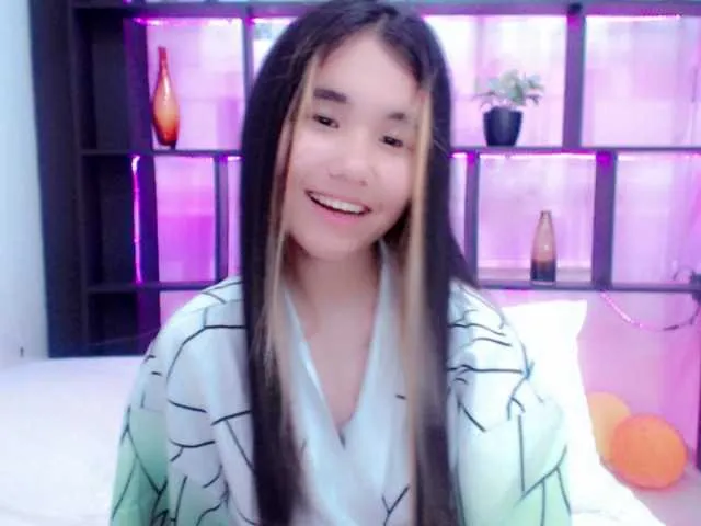 Live sex webcam photo for ezdess #273853083