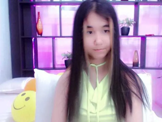 Live sex webcam photo for ezdess #273915875