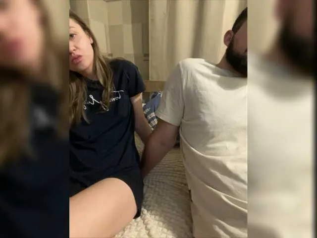 Live sex webcam photo for ezhevikaa #277042434