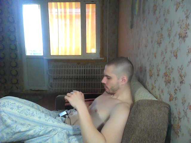 Live sex webcam photo for f1tness-man #290292304