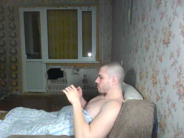 Live sex webcam photo for f1tness-man #290371608