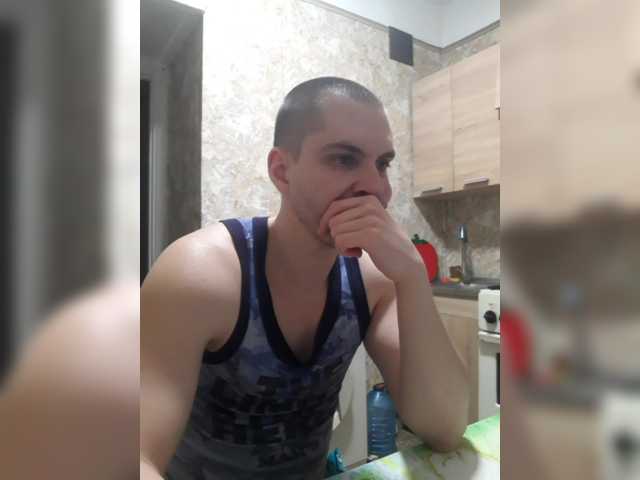 Live sex webcam photo for f1tness-man #290596703