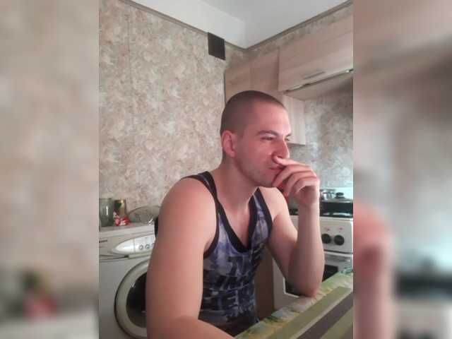 Live sex webcam photo for f1tness-man #290738137