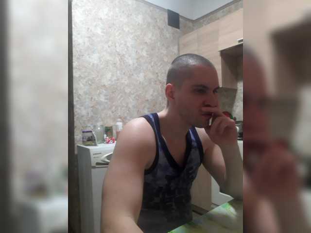 Live sex webcam photo for f1tness-man #290739885