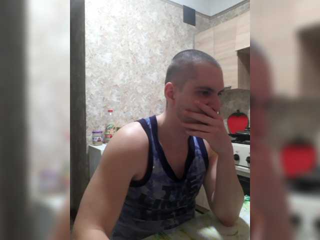 Live sex webcam photo for f1tness-man #290774129