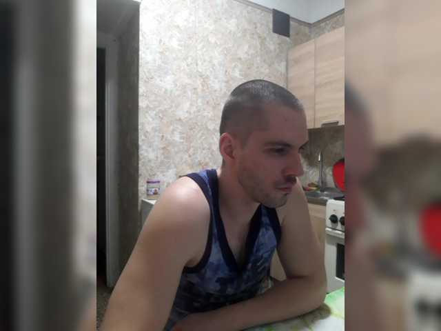 Live sex webcam photo for f1tness-man #290781563