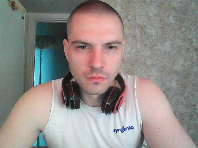 Live sex webcam photo for f1tness-man #290965046