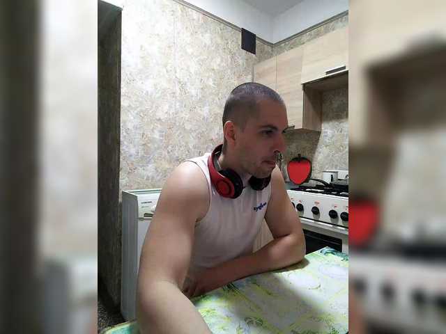 Live sex webcam photo for f1tness-man #291004889